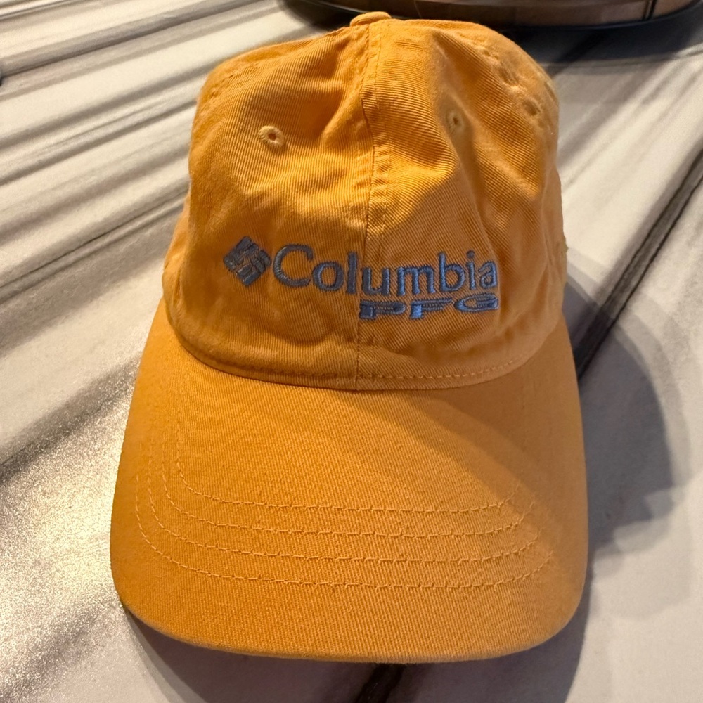 ORANGE COLUMBIA PFG HAT